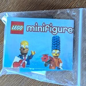 LEGO Simpsons Series 2 Collectible Minifigure Selma 71009 from 2015 NEW